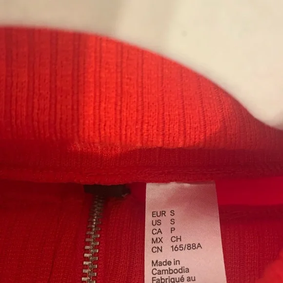 NWT H & M Divided Sexy Top - Picture 4 of 7